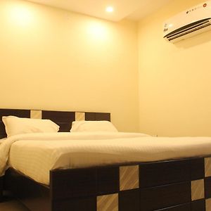 OYO 5484 Hotel VB Grand